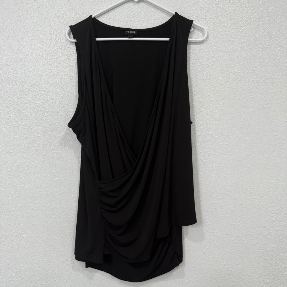Torrid Black Faux Wrap Ruched Sleeveless Tank Top‎ Womens Size 4 - 4XL